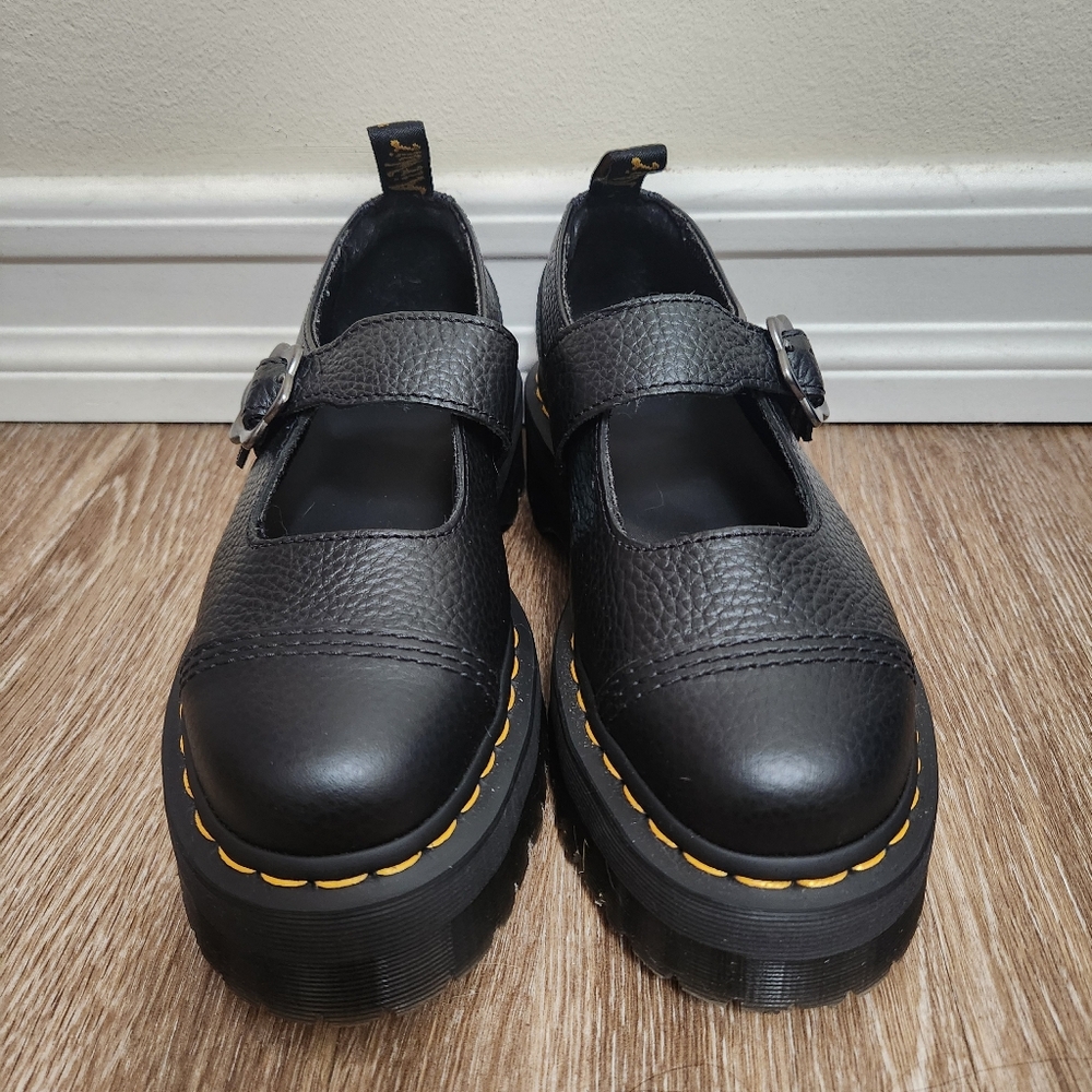 Dr. Martens Addina